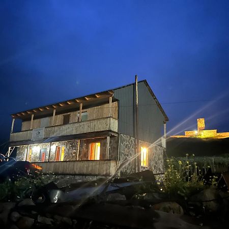אושגולי Guesthouse Miranda מראה חיצוני תמונה