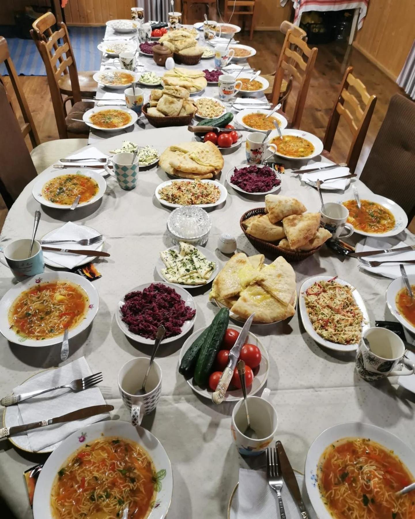 אושגולי Guesthouse Miranda מראה חיצוני תמונה