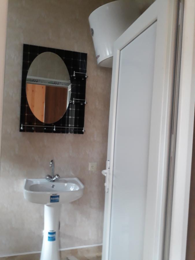 אושגולי Guesthouse Miranda מראה חיצוני תמונה